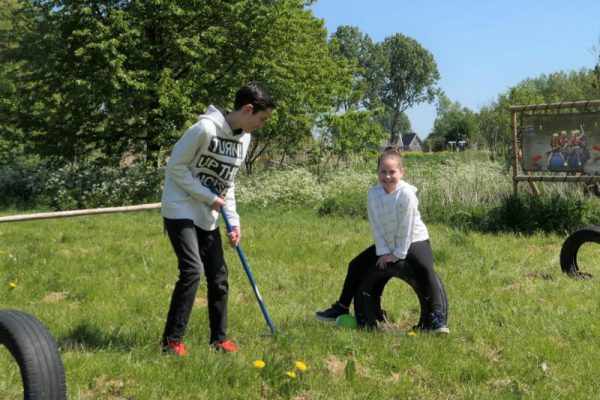 Gezinsuitje-Almere-boerenmidgetgolf